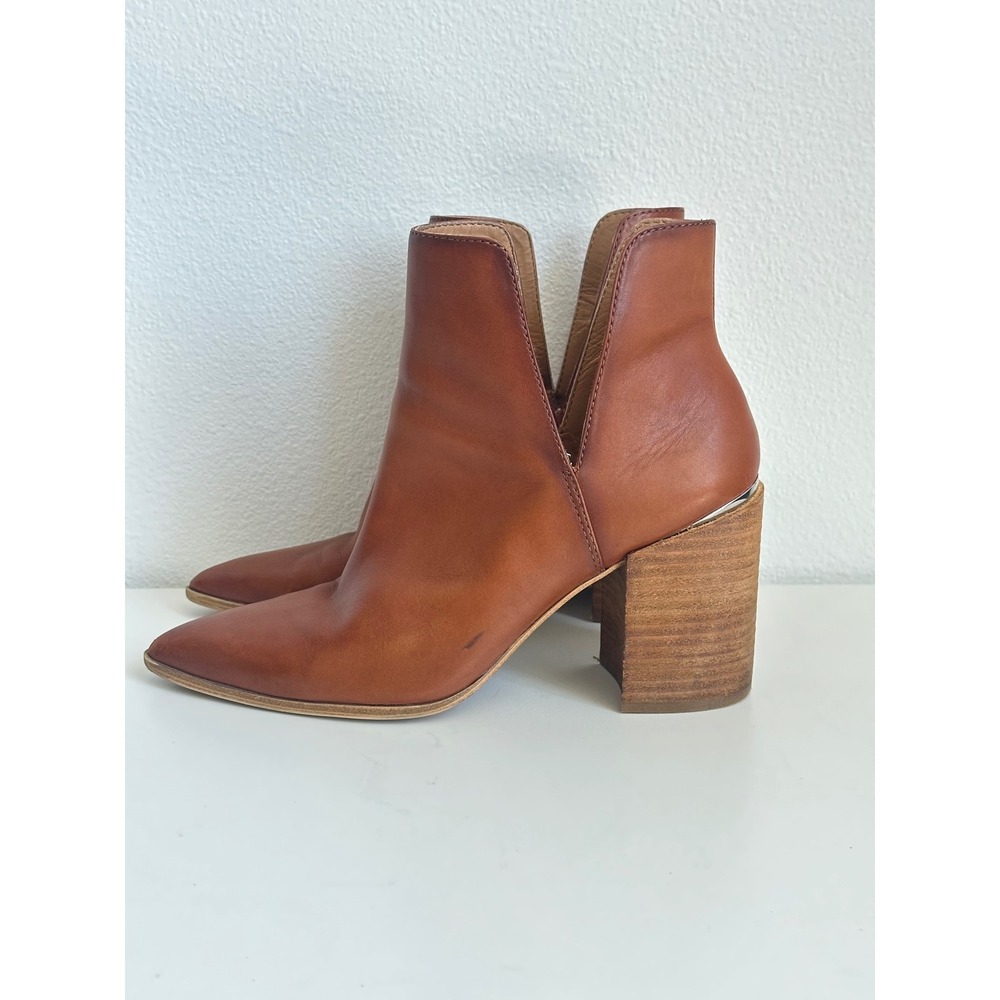 Steve Madden Kaylah Cognac Leather V-Cut Pointed Toe Block Heel Ankle Boots 9M